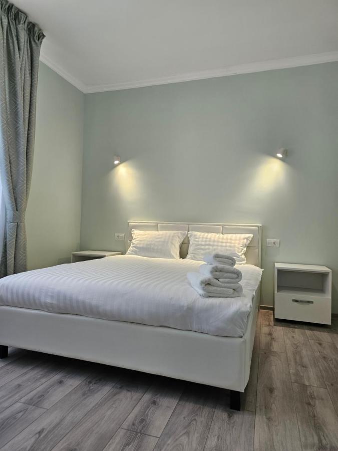 Colt De Rai Bed and Breakfast Hîrtoape Buitenkant foto